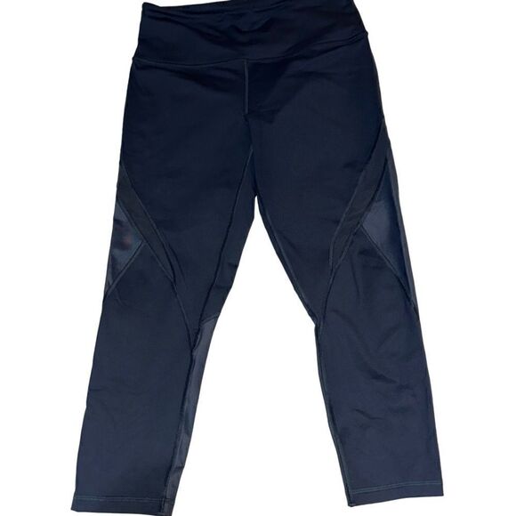 Victoria Secret Sport Mesh Workout crop pants - Picture 1 of 3